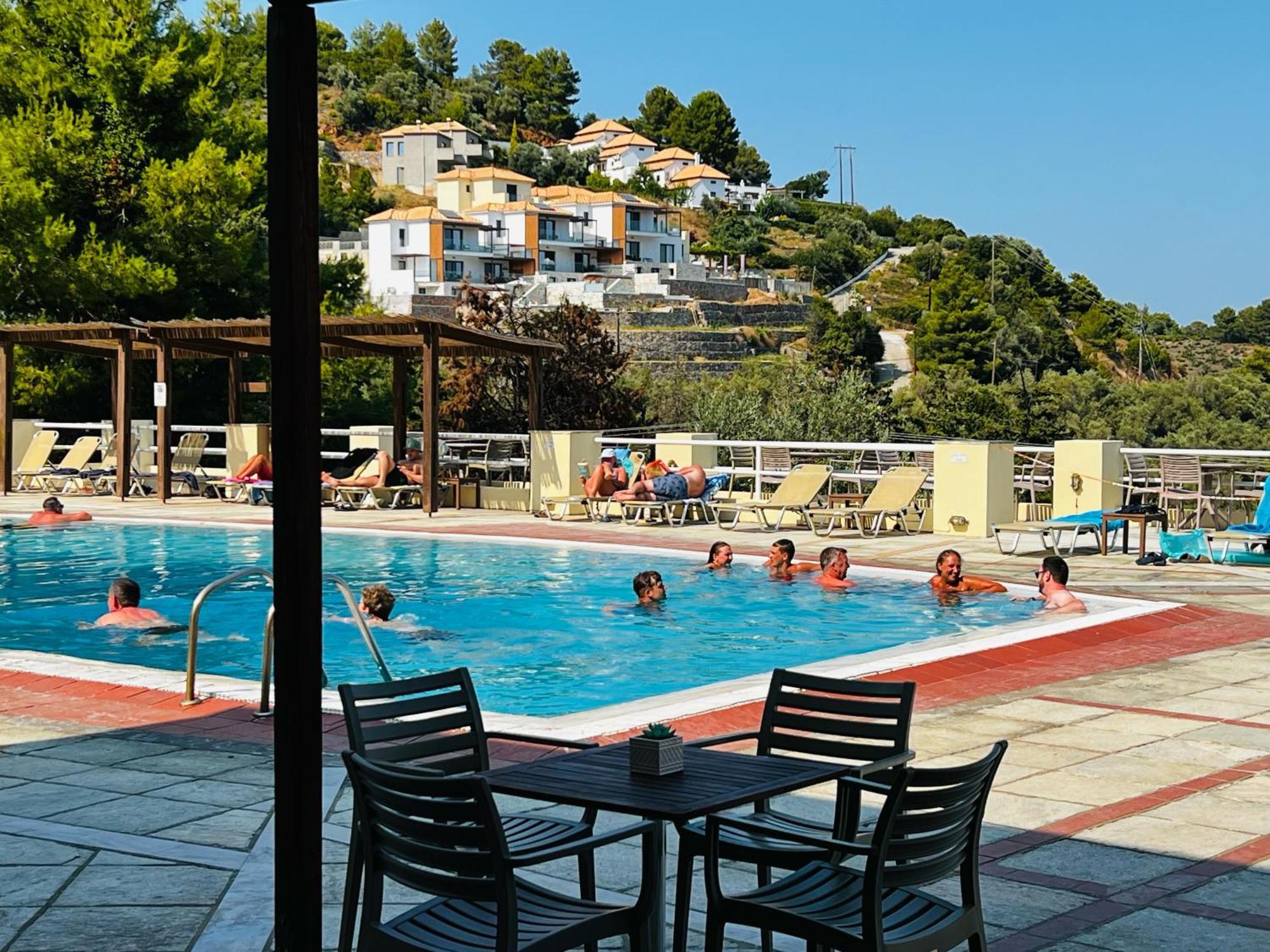 Kanapitsa Mare Hotel Exterior photo